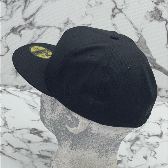 Men's New Era Cap Black Chicago Cubs 59FIFTY MLB NWT - Picture 5 of 6